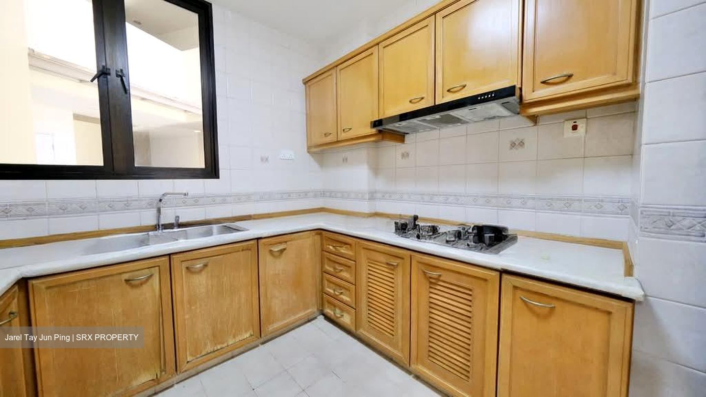 Seasons Park (D26), Condominium #551590381